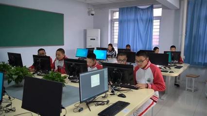 智慧校園 當技術賦能教育，計算機輔助設備如何重塑學習生態